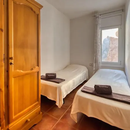 Sant Eloi Sleeps 6 Villa
