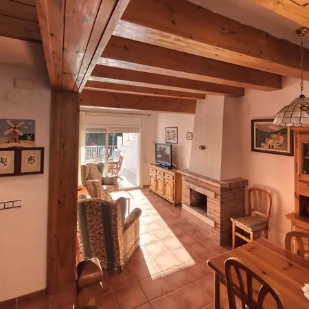 Sant Eloi Sleeps 6